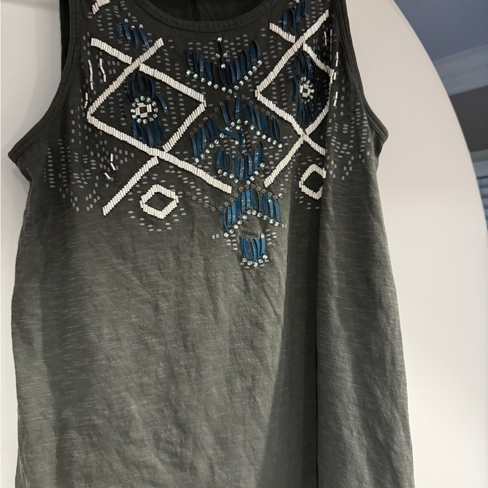 Embroidered Sleeveless Top - Green